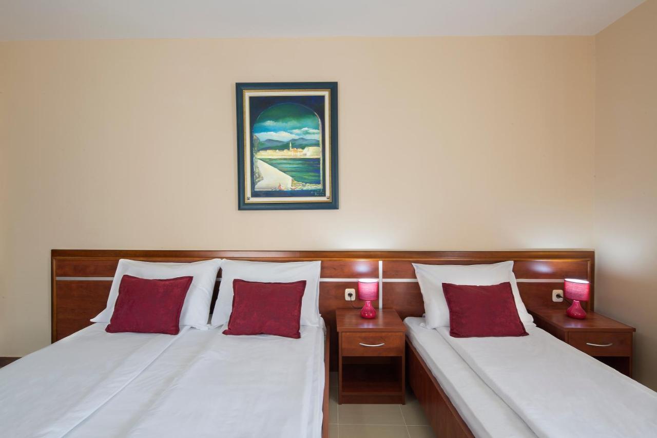Apartmani Salus Budva Zewnętrze zdjęcie