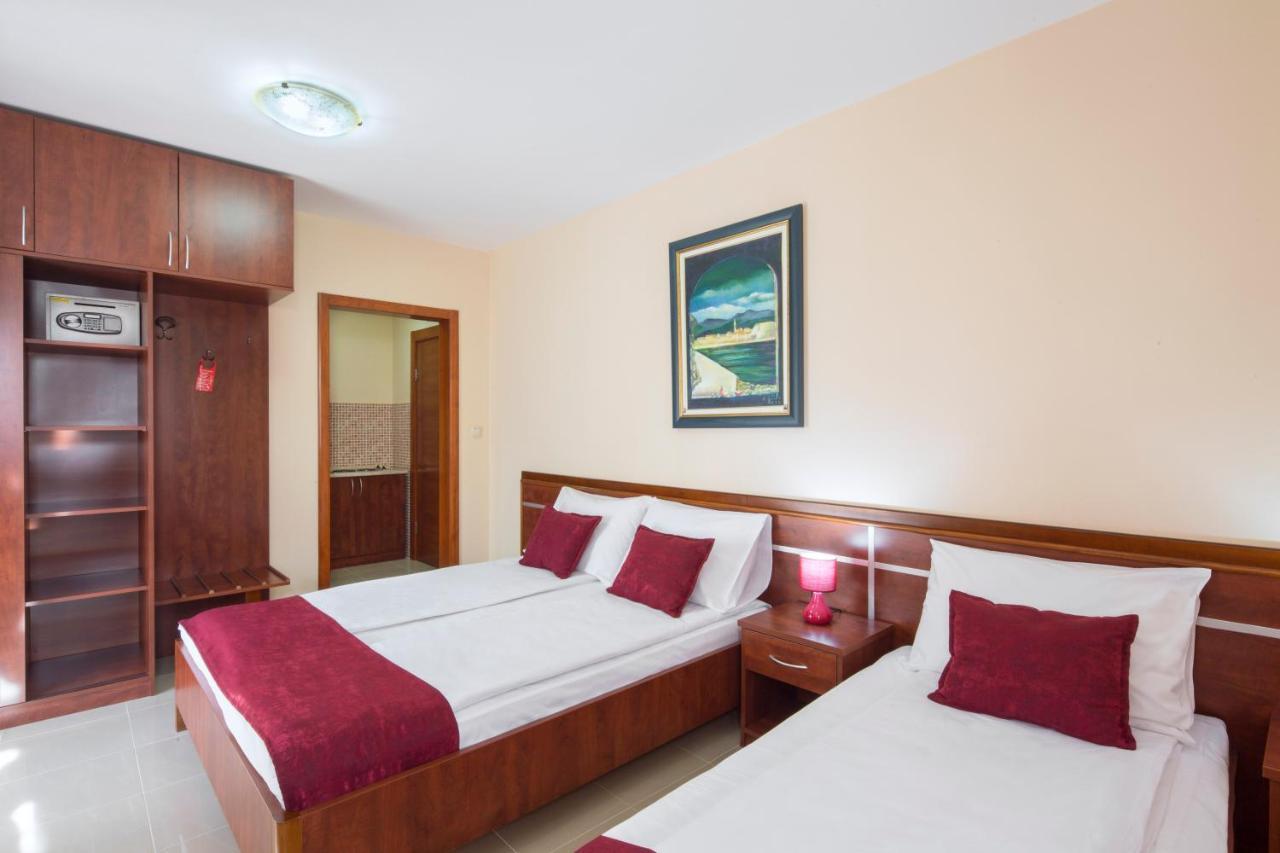 Apartmani Salus Budva Zewnętrze zdjęcie