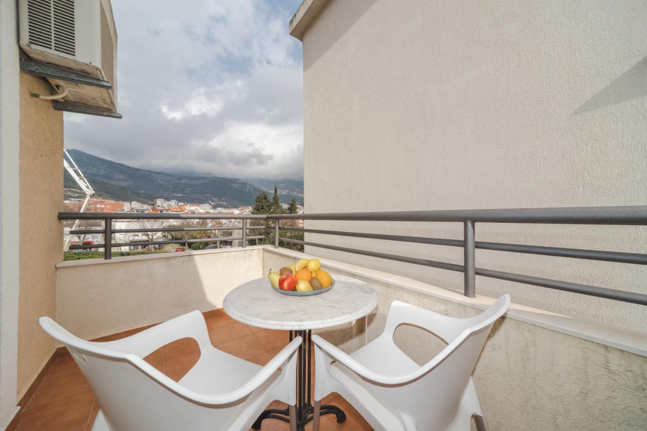 Apartmani Salus Budva Zewnętrze zdjęcie