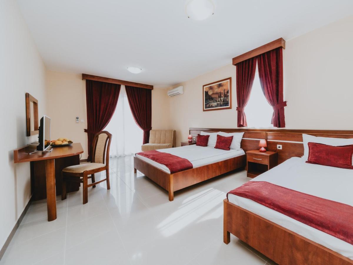Apartmani Salus Budva Zewnętrze zdjęcie