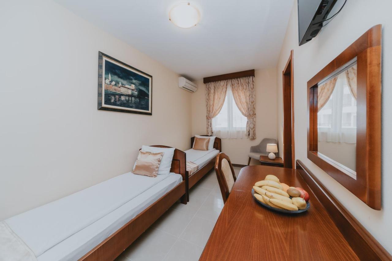 Apartmani Salus Budva Zewnętrze zdjęcie